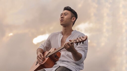 和你在圣诞铃声