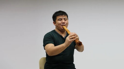 佳人伴孤灯 (笛子版)铃声