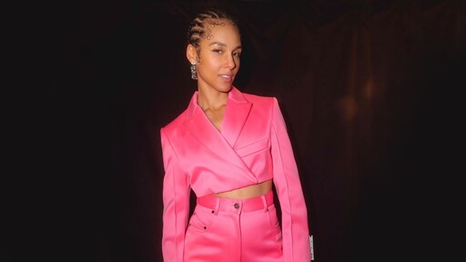 超有feel的欧美女声If I Ain't Got You铃声