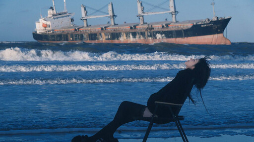 有个傻瓜在想你铃声