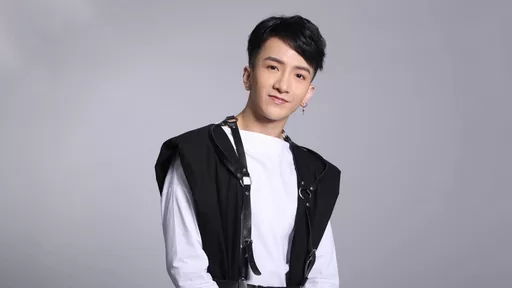 Anson Lo 盧瀚霆 - 最後一個降落傘鈴聲